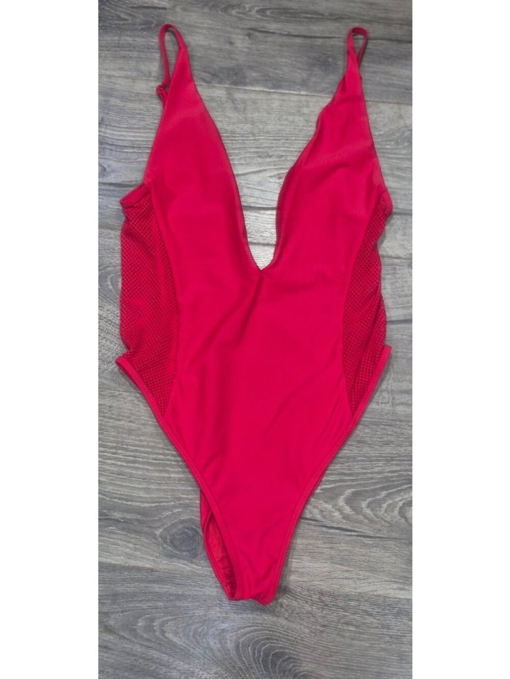 TOBI Sexy Plunge Scoop High-cut One Pc. Swimsuit Bathingsuit Women's Size Medium